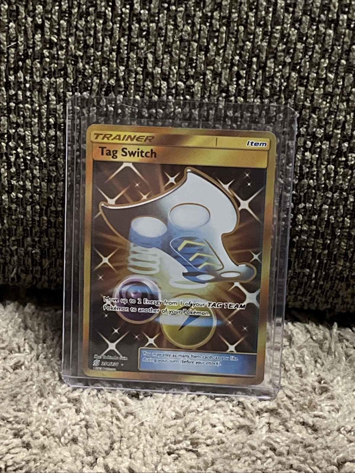 Tag Switch (Secret) 254/236 Sm-Unified Minds Holo
