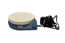 THERMO RT Basic Series Variable Speed Laboratory Magnetic Stirrer 88880009