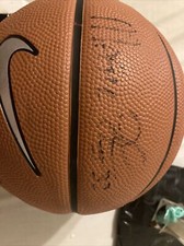legendary signatures basketball Magic Johnson #32