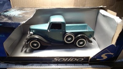 SOLIDO PRESTIGE 1936 Green FORD V-8 Pick Up Truck Diecast 1:24/25 Range France