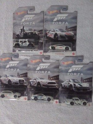 Hot Wheels 2020 Forza Motorsport Set of 5 cars new minty 1/64th 