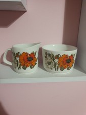 Vintage J & G Meakin Studio Pottery Poppy Sugar Bowl & Milk Jug Tea Coffee Set