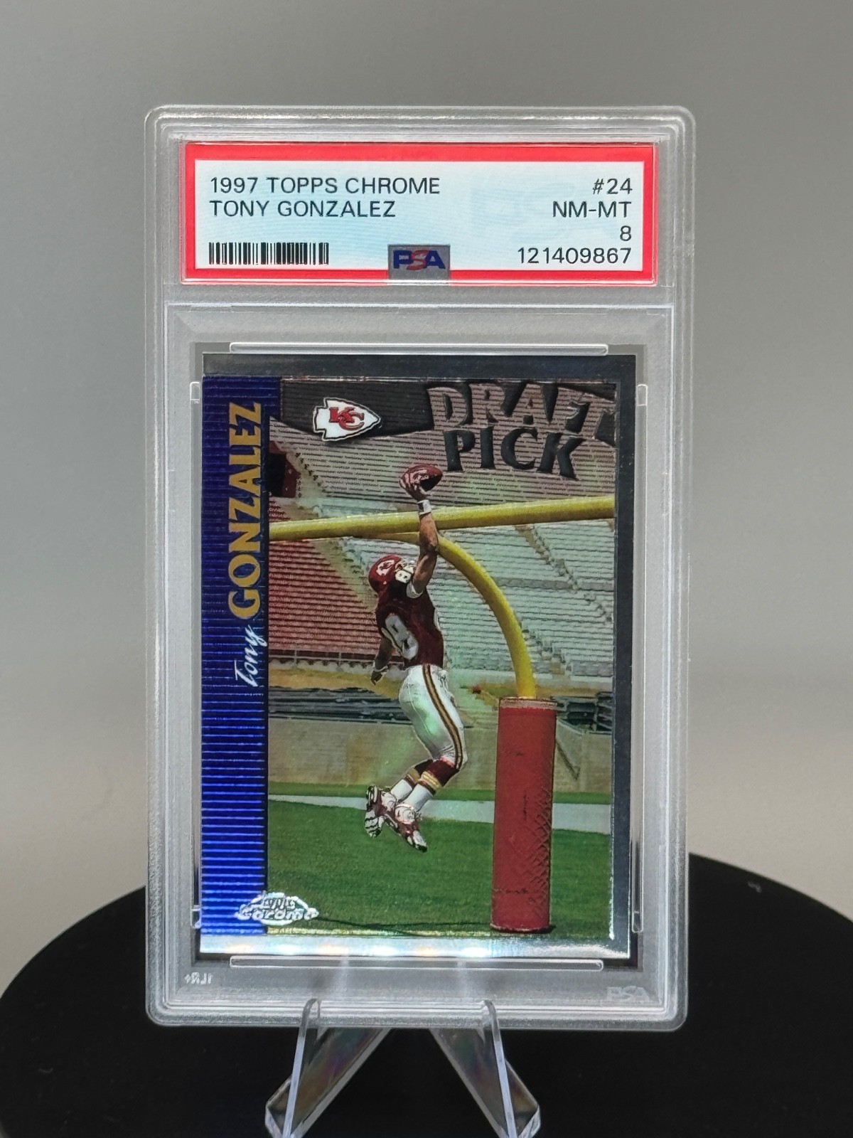 🔥 1997 Topps Chrome Tony Gonzalez #24 RC PSA 8 HOF TE KC Chiefs Rookie 🔥