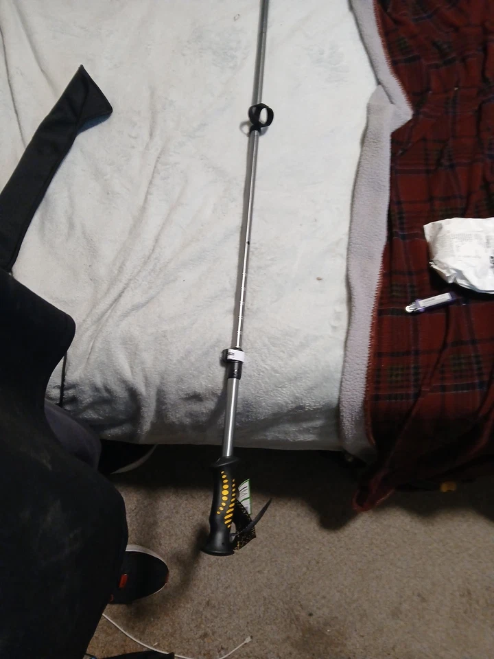 Folding Fly Fishing Wading Staff With Carrying Case - Image 4 of 4