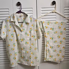 Vintage 1970s Sears 2 Piece Pajama Set Yellow Floral Camp Collar Lounge Set sz40
