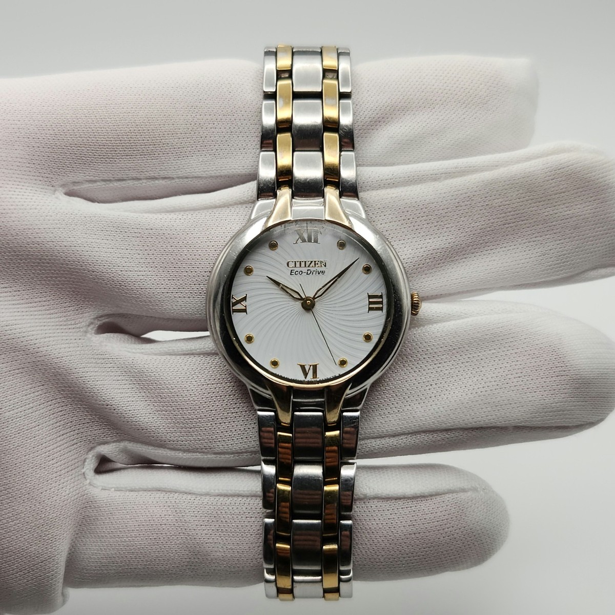 Citizen eco-drive ladies dainty two toned solar power watch Citizen Eco-Drive Silhouette Crystal Women main image 2