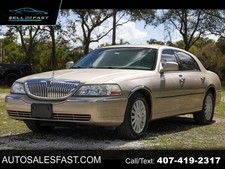 2005 Lincoln Town Car SIGNATURE S 4DR SEDAN