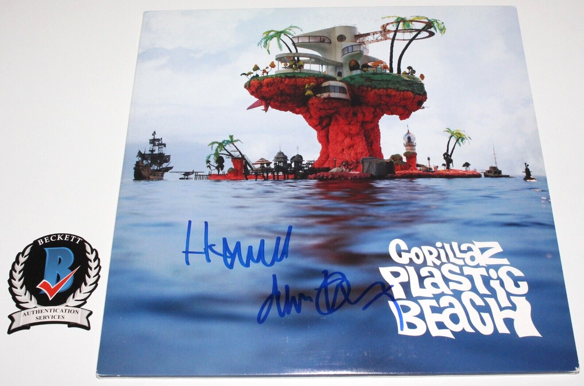DAMON ALBARN & JAMIE HEWLETT SIGNED GORILLAZ PLASTIC BEACH RECORD