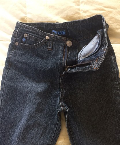 VINTAGE Meow Genes Flare Bottom Blue Jeans, Size 8 Slim - Picture 3 of 12