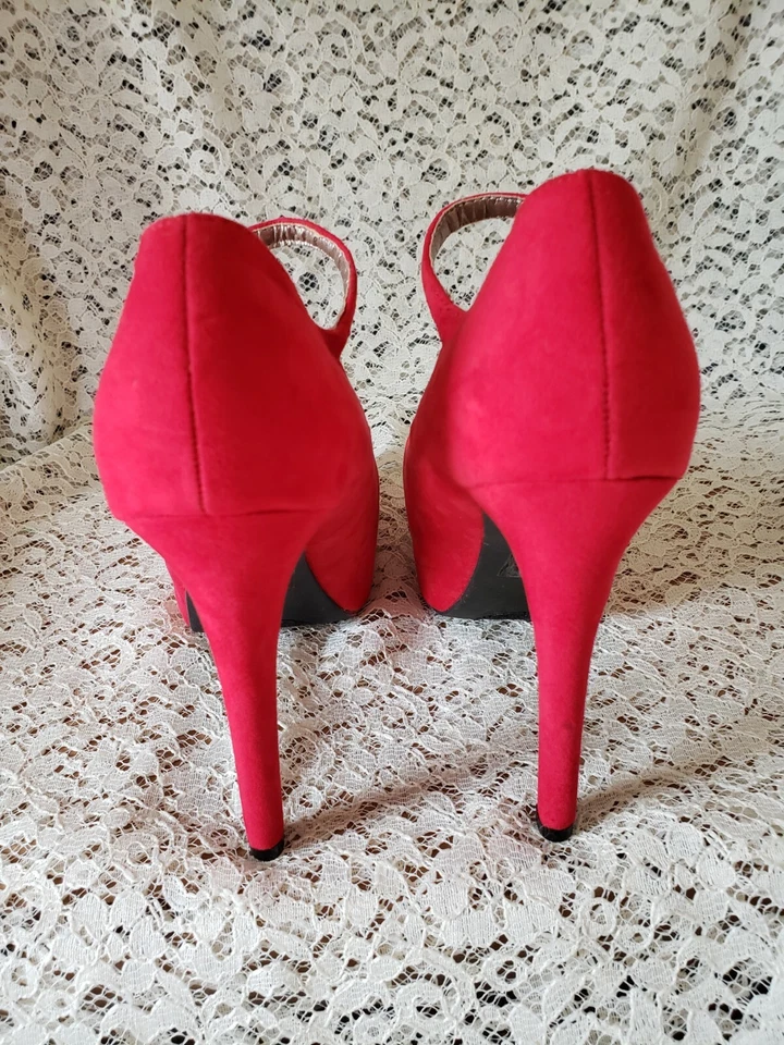 Qupid Platform Stilleto Red Suede Pumps Ankle Strap Size 6.5 - Image 3 of 4