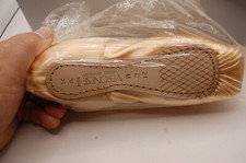 NIB CHACOTT Adult Veronese II Pointe Shoes 21 cm C M Euro not returnable Japan
