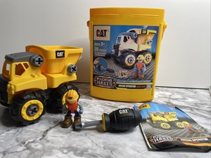 cat machine maker toy