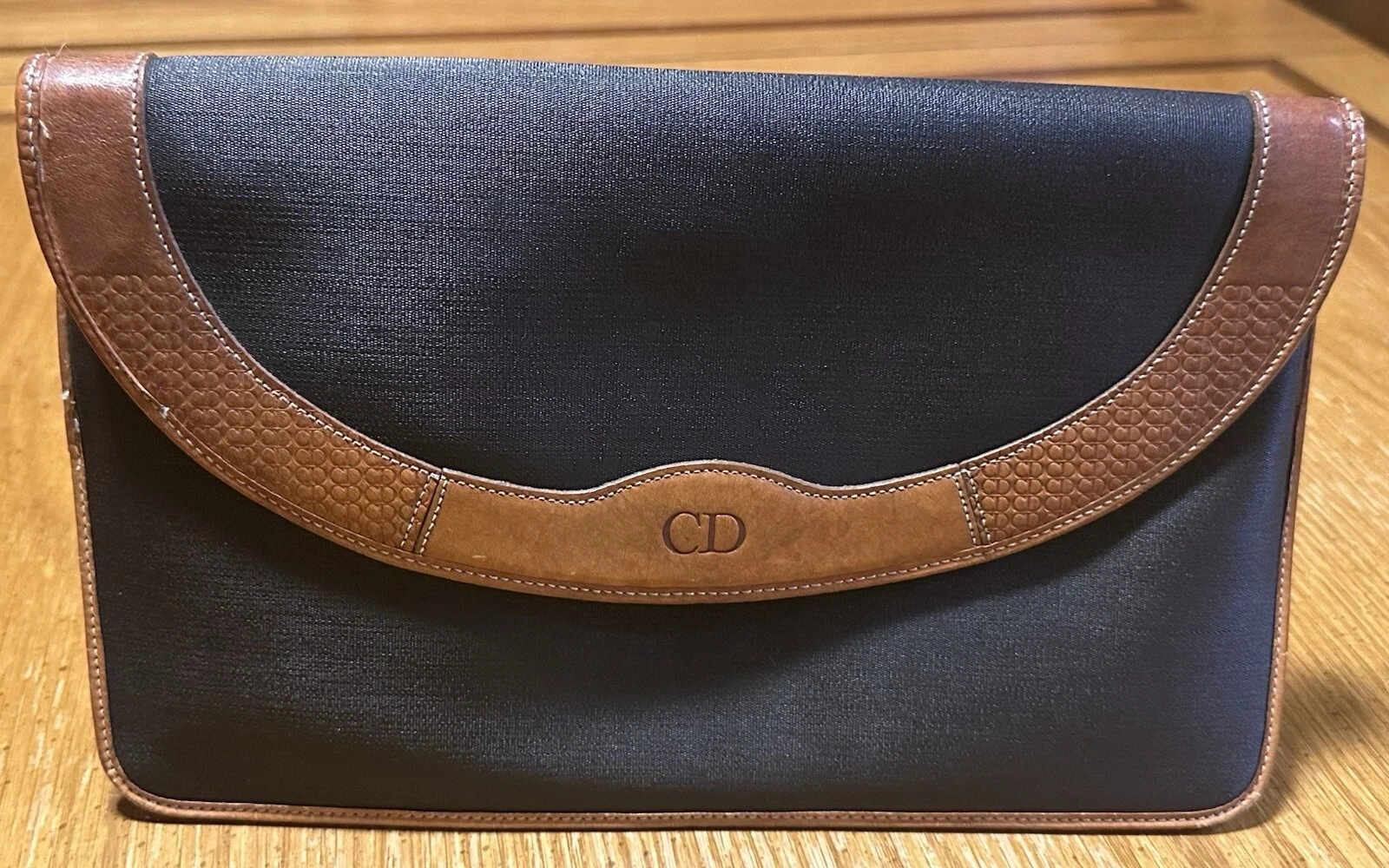 Pochette vintage Christian Dior nylon bordure cuir noir authentique