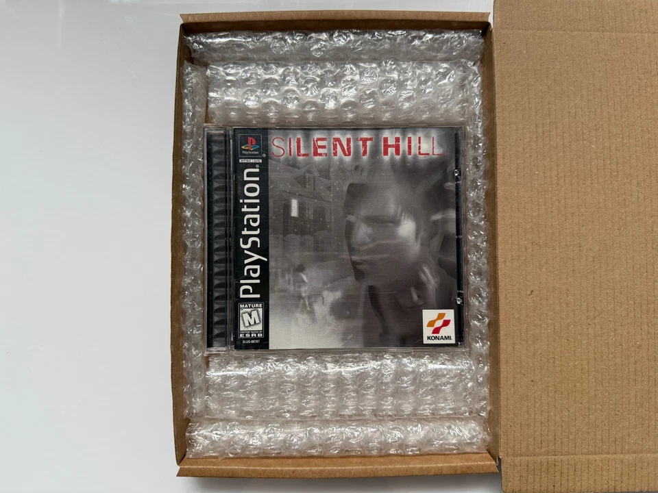 Silent Hill PS1 - NTSC-U/C USA VGC CIB with Reg & Foil Cover - Tracked - Image 2 of 4
