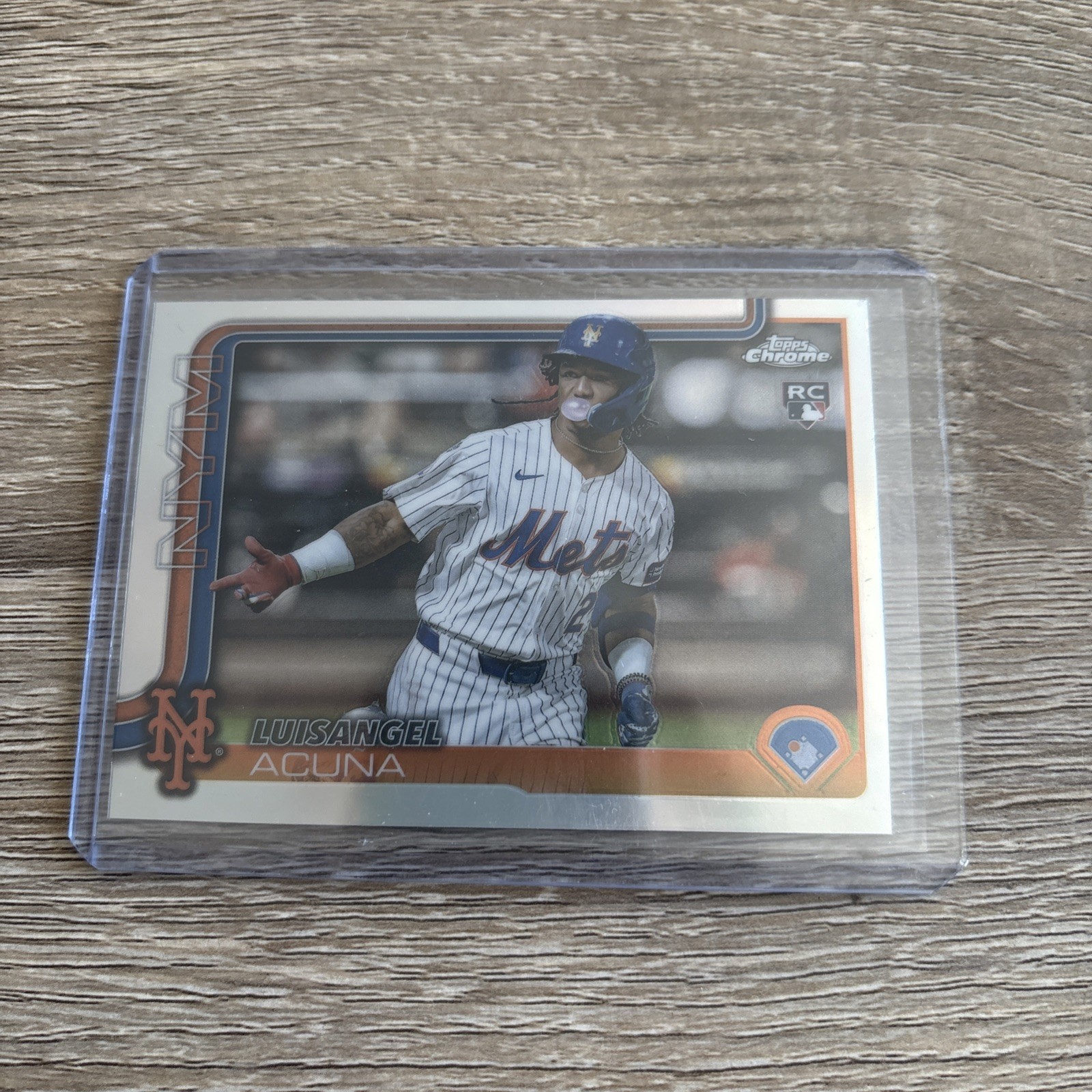 2025 Topps Chrome - Image Variation Luisangel Acuna #56 (RC)