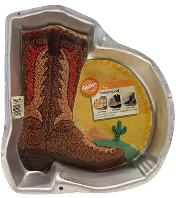 Wilton Western Cowboy Boot Desert Cake Pan Mold 2105-1238 - RARE