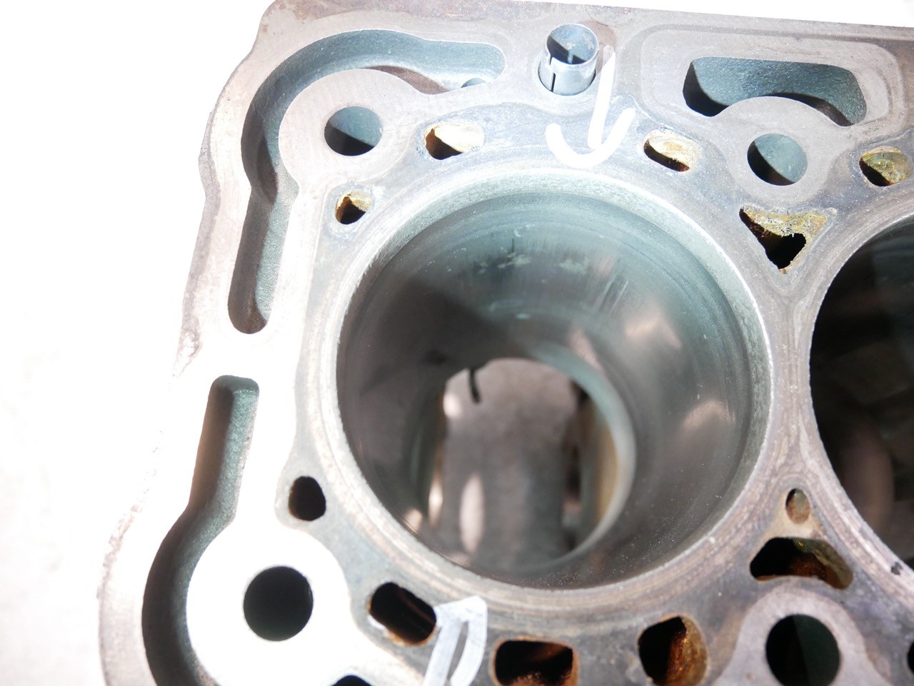 Defective engine block for Ford Transit Tourneo 2.0 EcoBlue YLF6 GK2Q-6015-AD