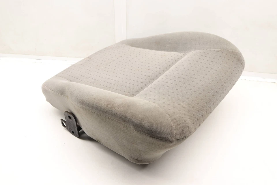 1992-1997 1999-2004 VW EUROVAN - REAR Lower SEAT Bottom Cushion (2ND ROW) - Image 2 of 4