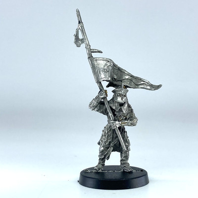 Easterling Standard Bearer - Haradrim Warhammer / Lord of the Rings Metal X18133