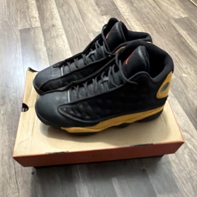 Jordan Air Jordan 13 Retro Black Yellow Mid Top Sneaker Athletic