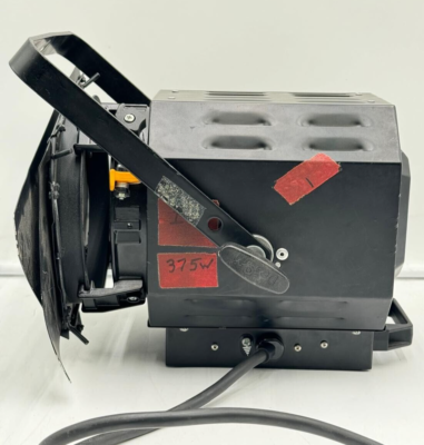 PROIETTORE FRESNEL – DE SISTI – 2000W – Audio Bologna Service: noleggio