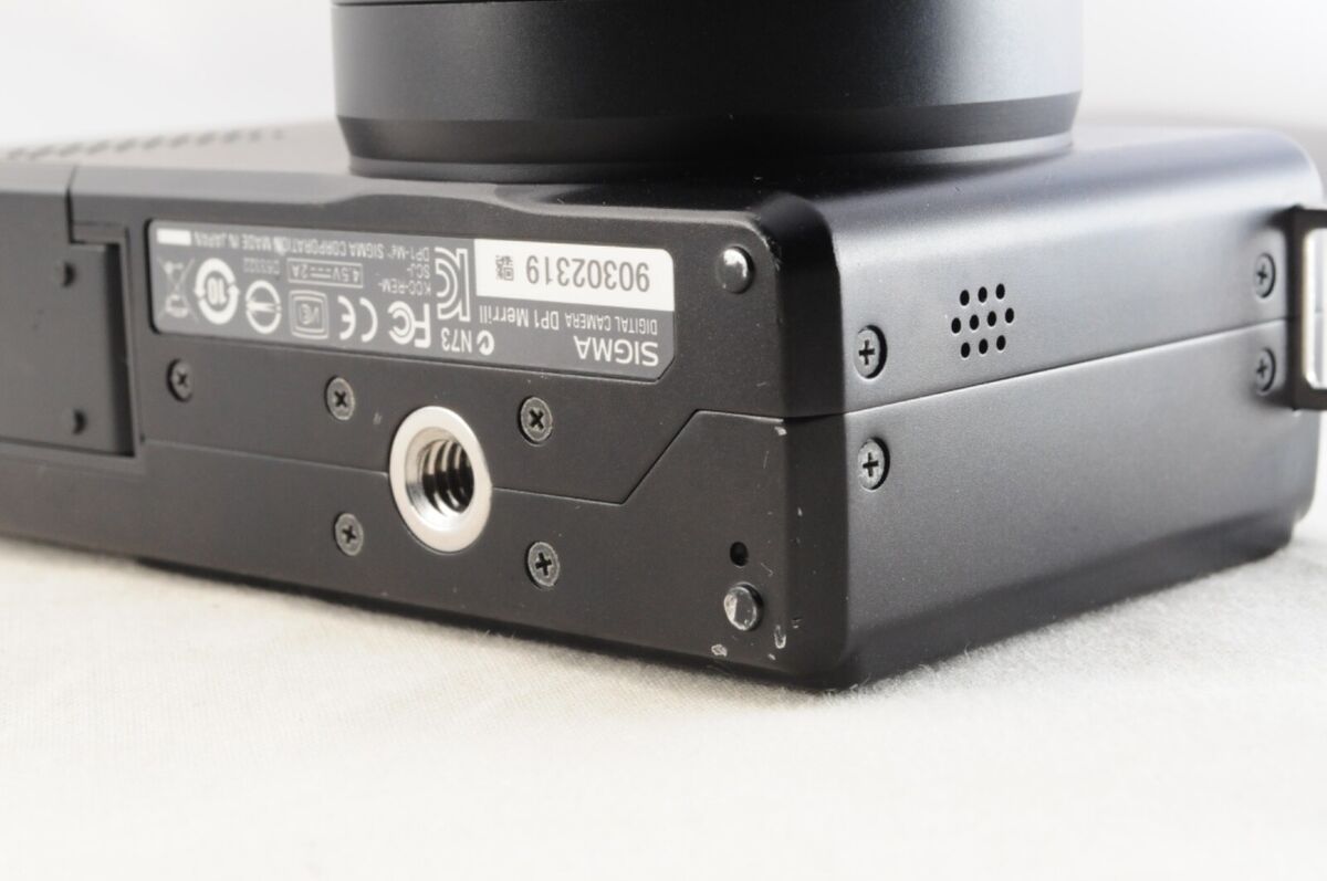Sigma DP Series DP1 Merrill 46.0MP Digital Camera - Black Sigma DP Series DP1 Merrill 46.0MP Digital Camera - Black