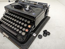 Triumph Norm / Durabel / Perfect Typewriter Case Feet - Set of 4 thumbnail