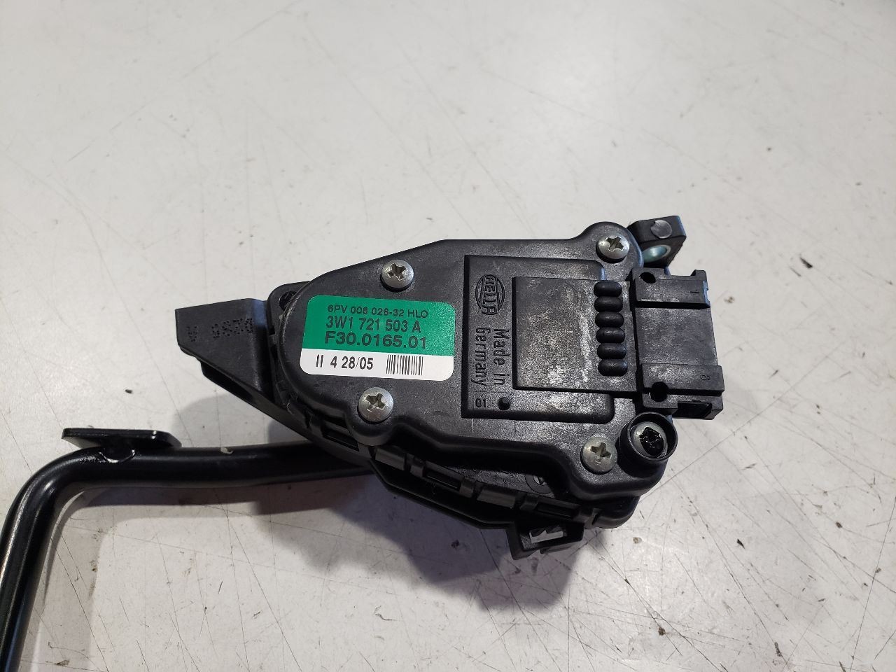 Bentley Continental Flying Spur 2006 Accelerator pedal P/N 3W1721503A