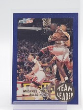 MICHAEL JORDAN 1992-93 FLEER TEAM LEADER #4 BULLS Q7128