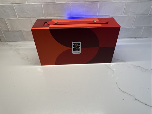 2026 FIFA World Cup Atlanta Hospitality Souvenir Case With 3 Ceramic Cups. Rare - Imagen 2 de 7