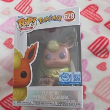 Funko Pop! #629 Flareon (Pearlescent) Limited Edition Pokemon Center Games 