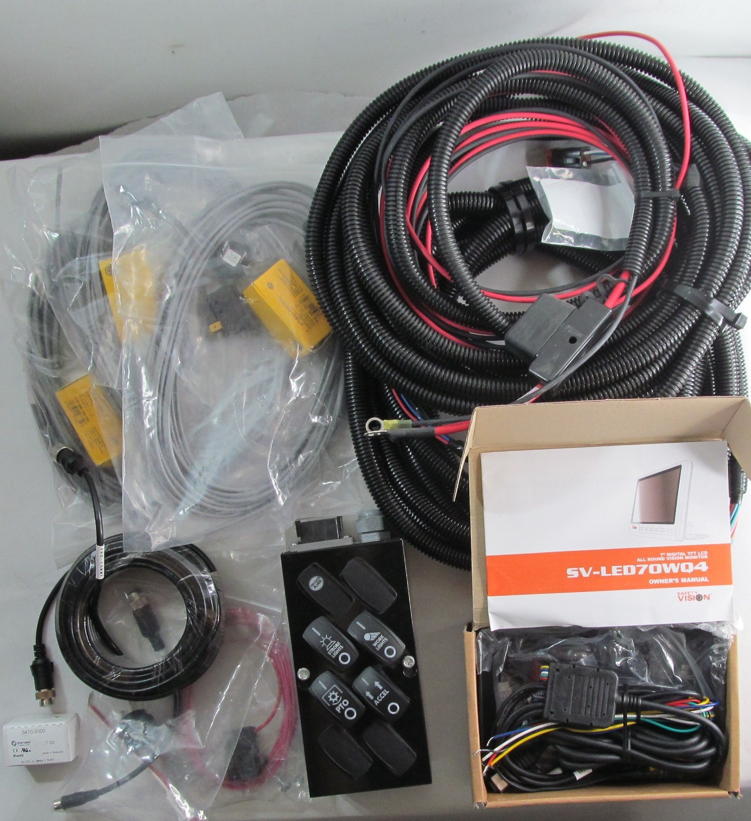 New Garbage Truck Equipment Bundle Safety Vision Sv-Led70Wq4/Rocker Switch Panel