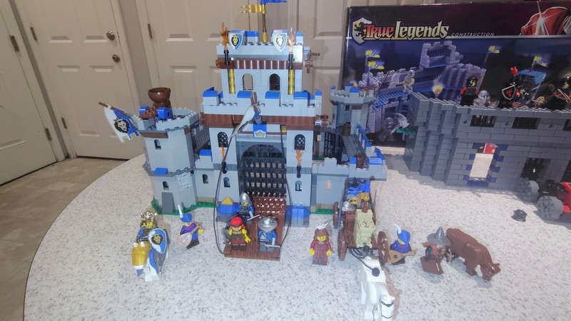 LEGO The Kings Castle Set No Box No Instructions with A Second Castle 7097