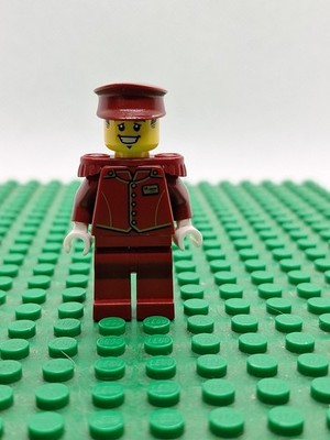 Lego City Figur Tippy Dorman Rot, Page, Doorman, Hotelzimmer 60352