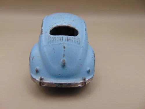 Vintage DINKY TOYS #181 1956 Small Window VOLKSWAGEN BEETLE Diecast~Light Blue