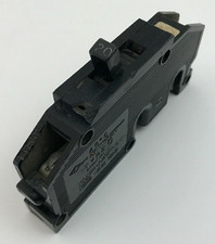 Zinsco GTE Sylvania Type Q Plug-In Circuit Breaker 1 Pole 20 Amp 120V Q120