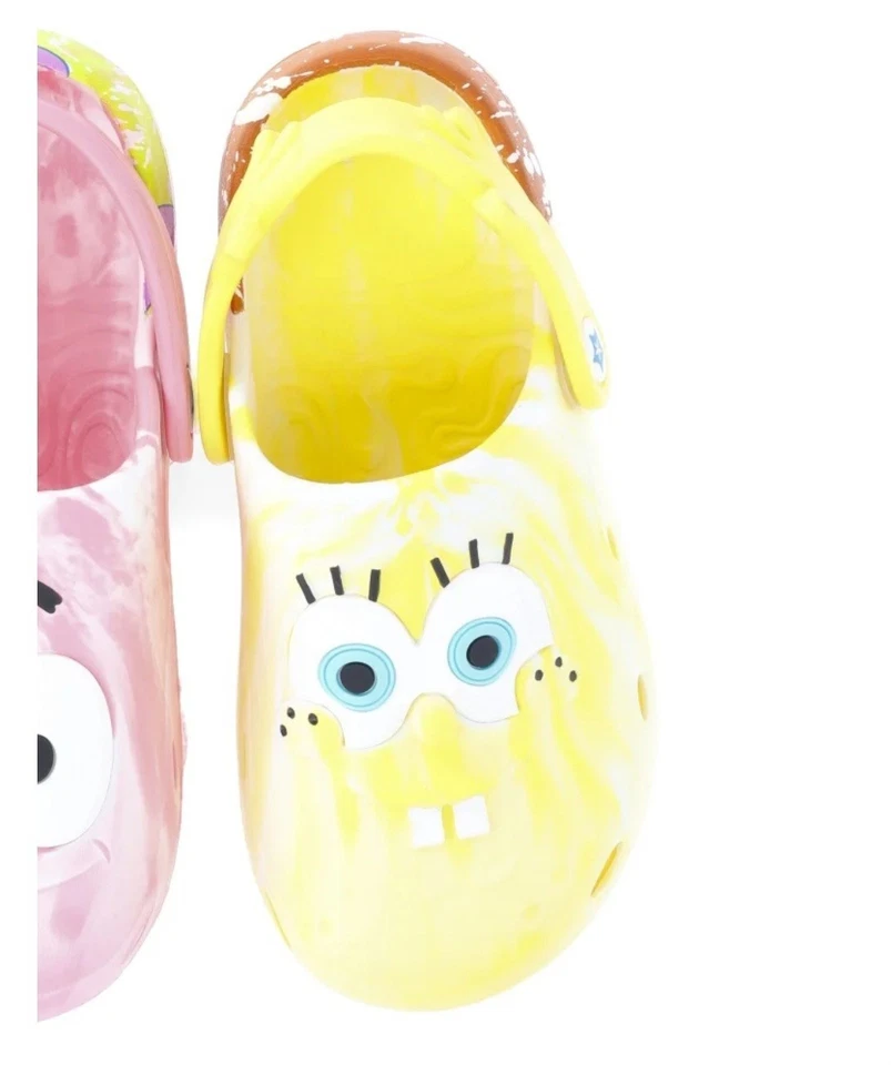 Size 3 Kids .Spongebog Squarepants Crocs/Clogs Unisex. New with tags  - Image 3 of 4