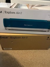Cricut Explore Air 2 Machine Peacock Blue with Accessories and Cutting Mats