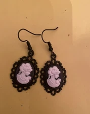 Retro Victorian Oval Cameo Black Filigree French Wire Dangle Earrings