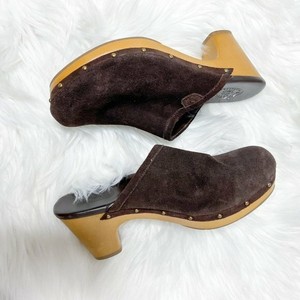 american eagle clogs