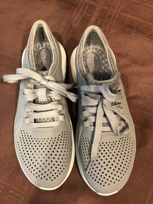 crocs men's tennis shoes