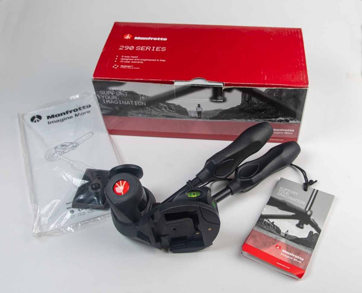 Manfrotto MH293D3-Q2 3-Way, Pan-and-Tilt Head with 200PL-14 Quick