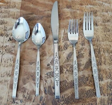 Vtg. Oneida Rogers Premier "Spanda" Stainless Flatware 5 Piece Place Set 
