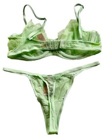 2013 Victoria’s Secret Very Sexy Unlined Demi Bra And Thong Panty Set NWT