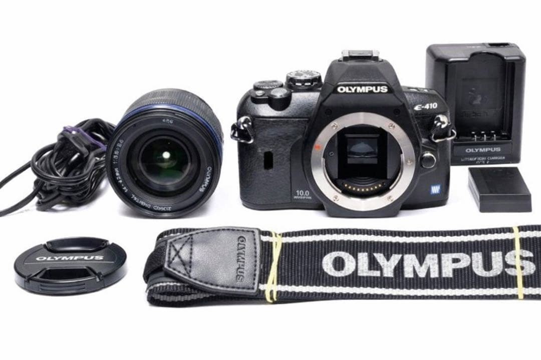 Olympus E-410 Digital SLR Camera 10MP with 14-42mm Zoom Lens Used