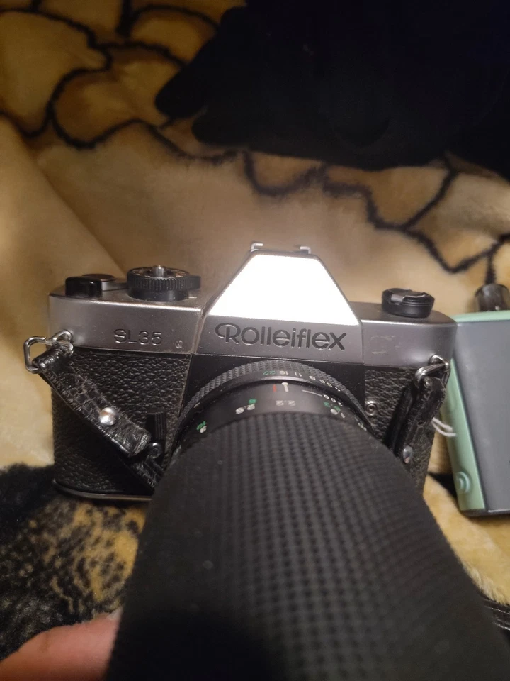 Cámara de película Rolleiflex SL35 con Schneider-Kreuznach 50 mm f1,8 ¡Buen estado! Foto 3 de 4