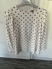 Luftige DamenBluse In Der Größe 48, Creme/S...