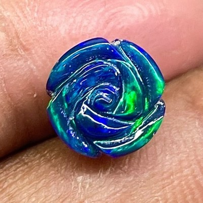 Selene Gems 2,7 Cts Natürlicher Äthiopischer Opal Carving 9,5mm Rund Blue Fire