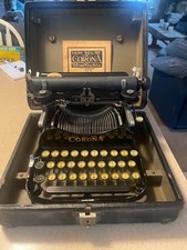 Corona model 3 Typewriter with Case Good Condition Three shift positions thumbnail