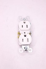 Receptacle Outlet 15 Amp 125 Volt NEMA 5-15R White